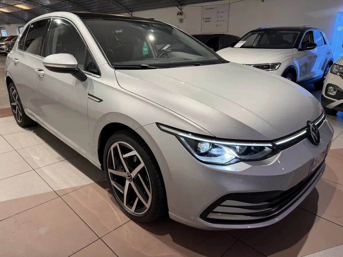 Volkswagen Golf usata a Genova (6)