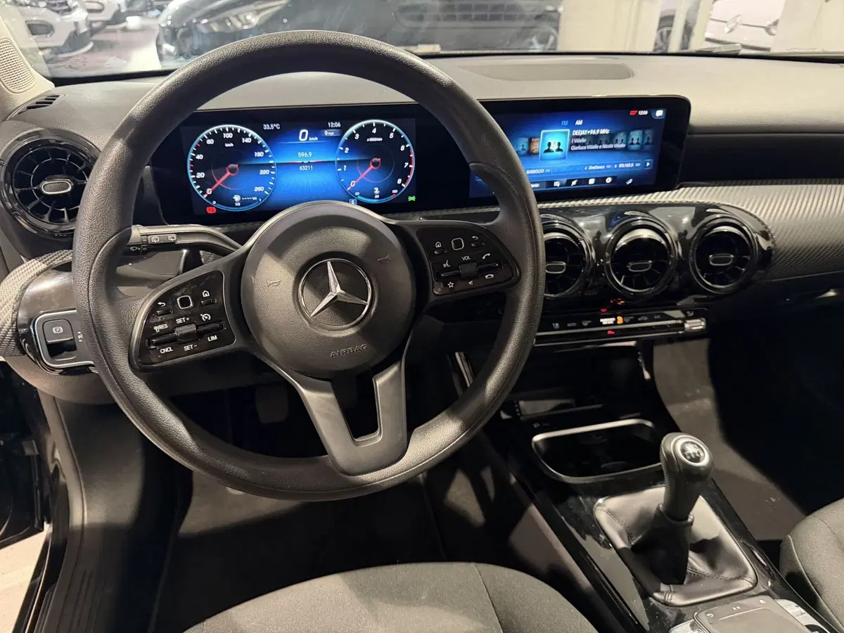 Mercedes-Benz Classe A usata a Genova (10)