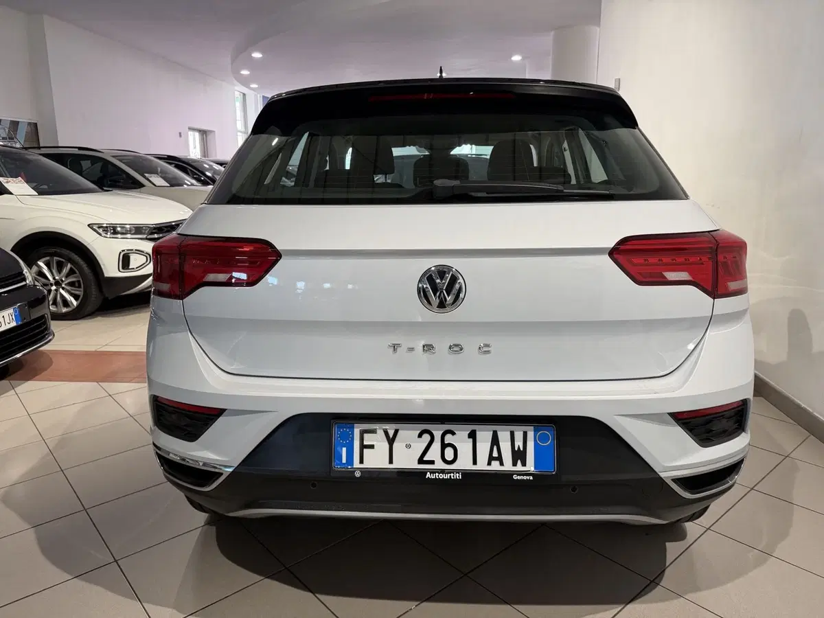 Volkswagen T-Roc usata a Genova (4)