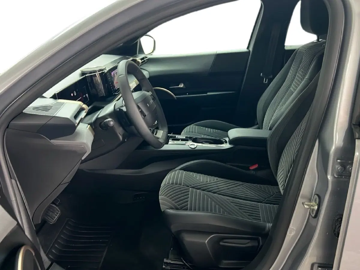 Lancia Ypsilon usata a Roma (14)