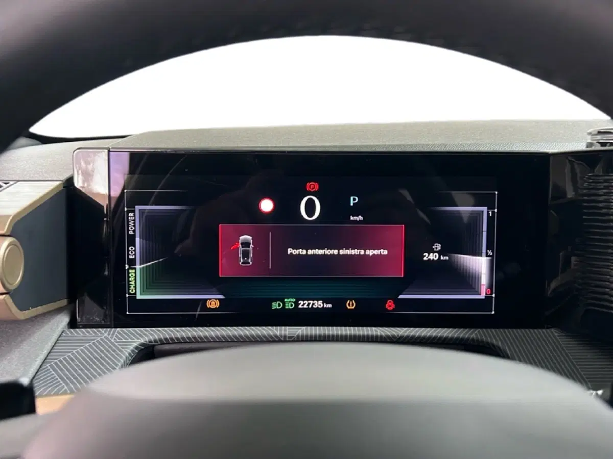 Lancia Ypsilon usata a Roma (16)