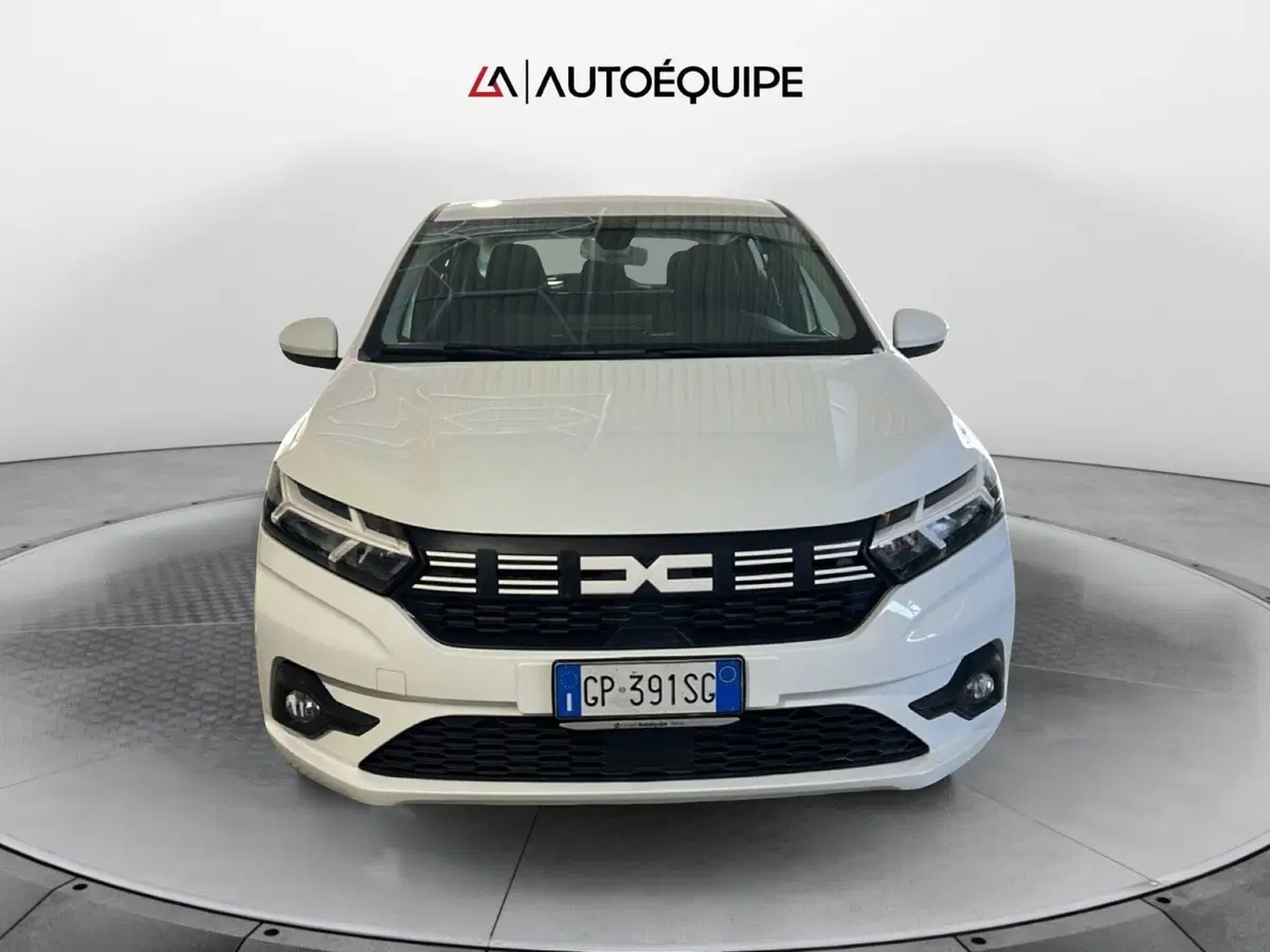Dacia Sandero usata a Roma (8)