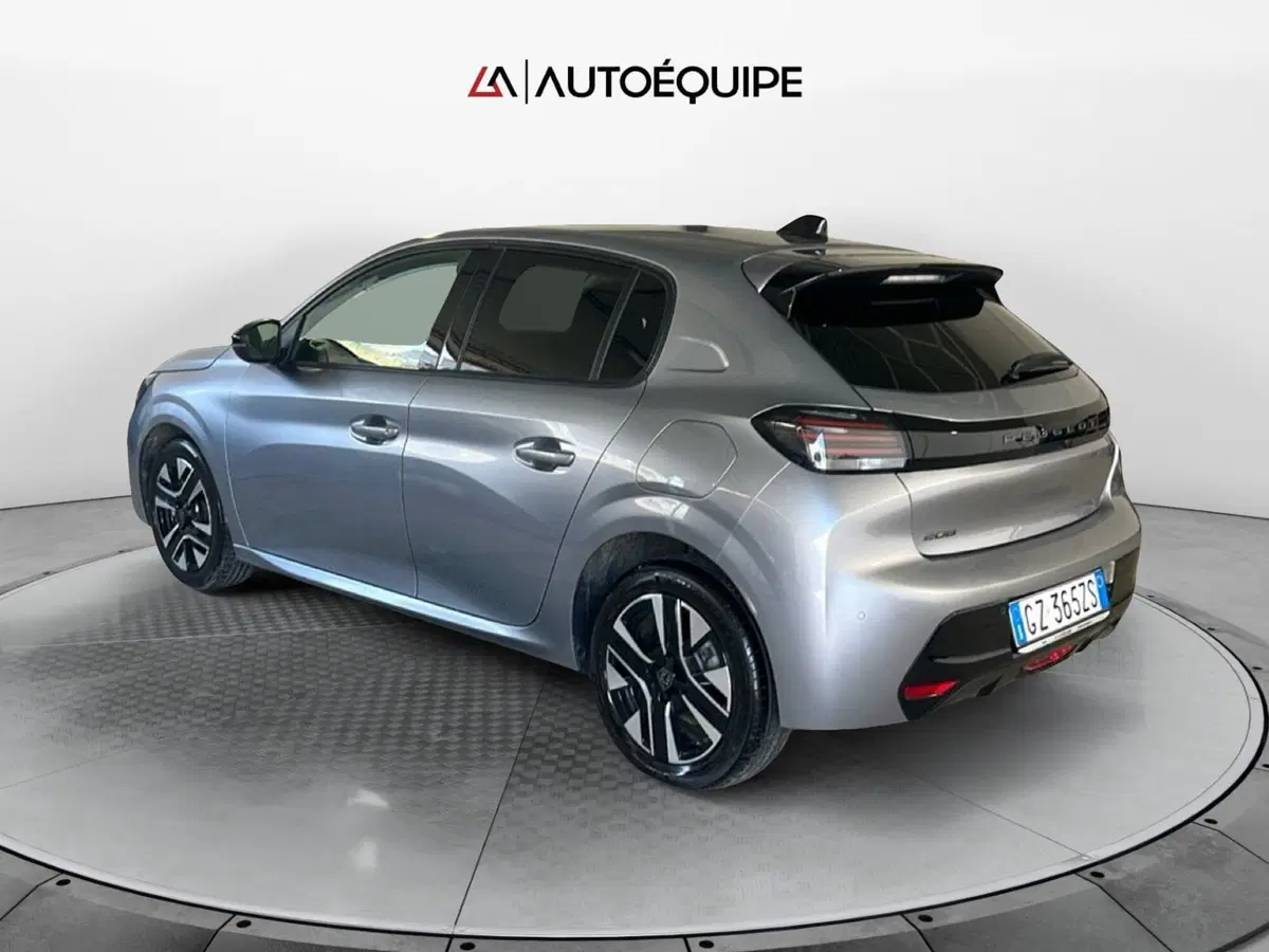 Peugeot 208 usata a Roma (3)