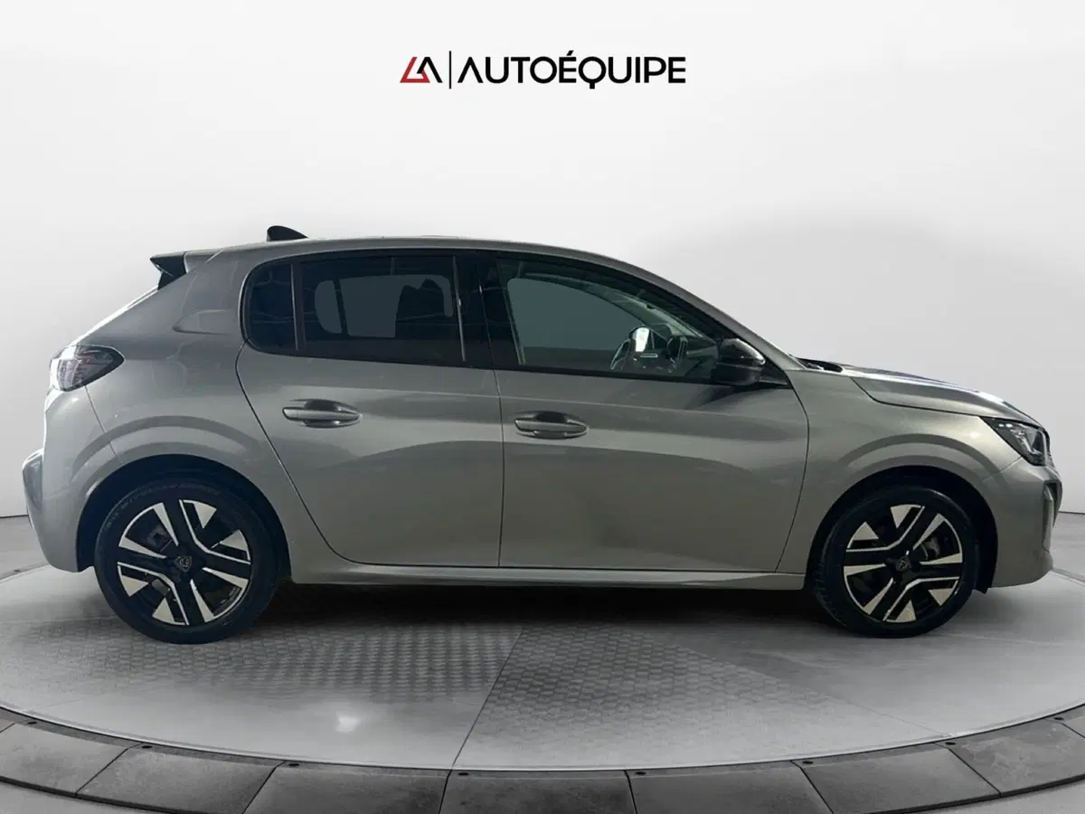 Peugeot 208 usata a Roma (6)