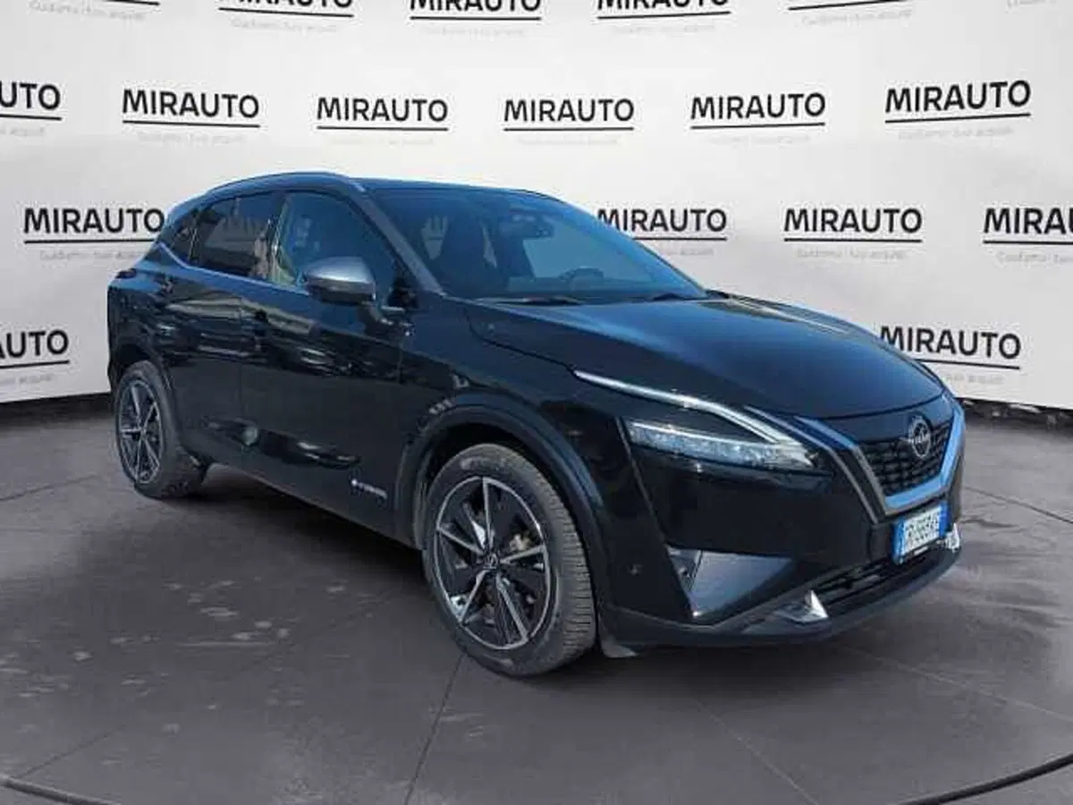 Nissan Qashqai usata a Roma