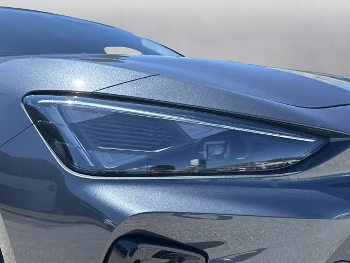 Cupra Leon nuova a Vicenza (19)