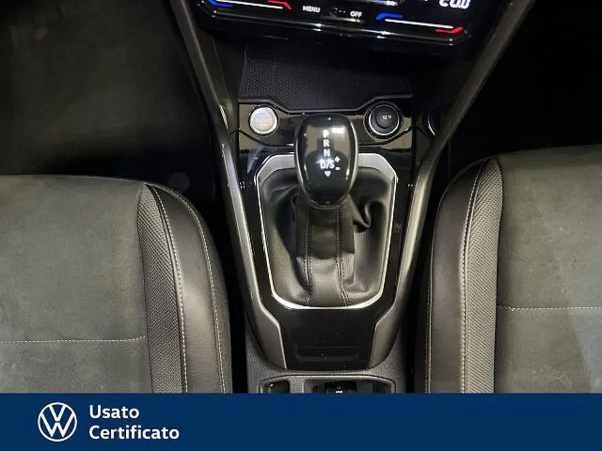 Volkswagen T-Roc usata a Vicenza (11)