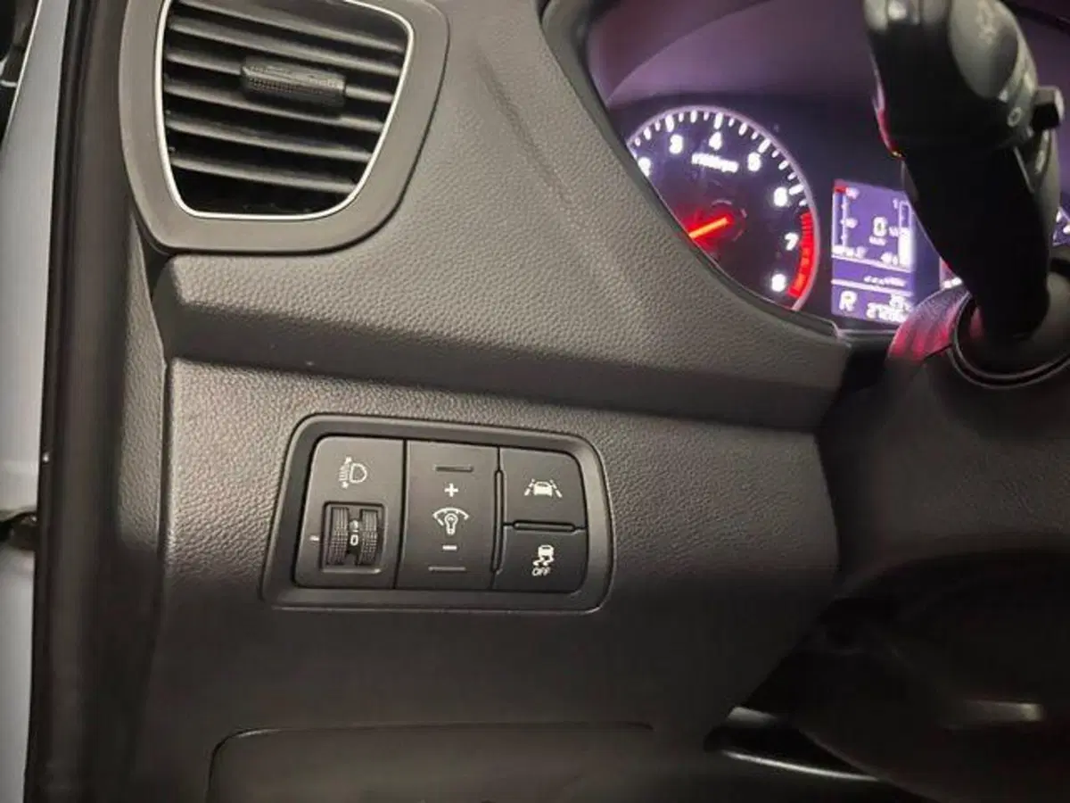 Hyundai i20 usata a Verbano Cusio Ossola (16)