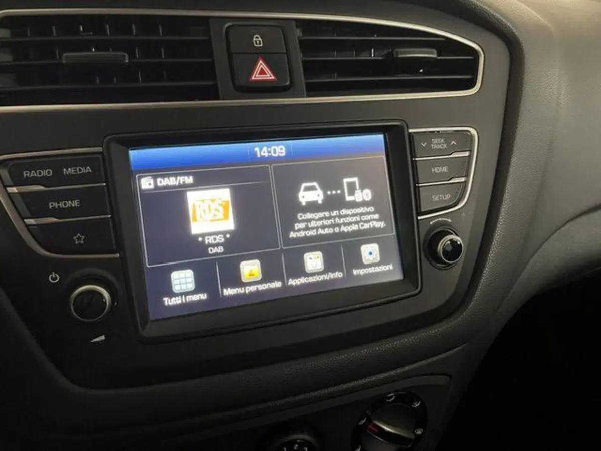 Hyundai i20 usata a Verbano Cusio Ossola (20)