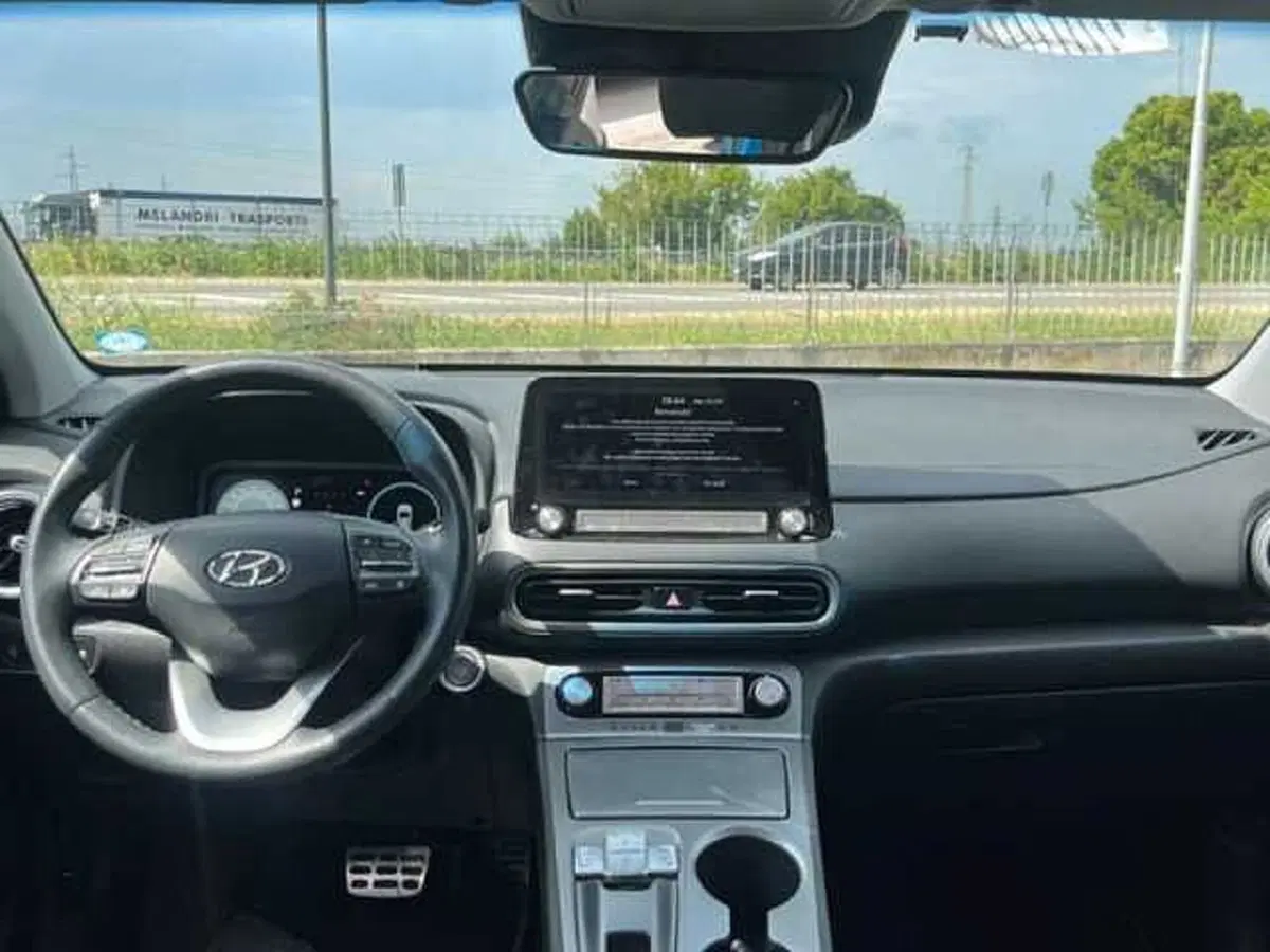 Hyundai Kona usata a Ravenna (10)