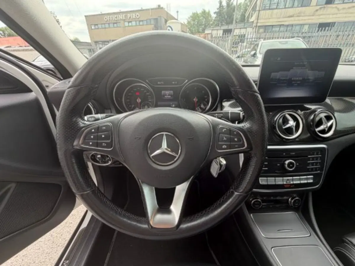Mercedes-Benz GLA SUV usata a Potenza (11)