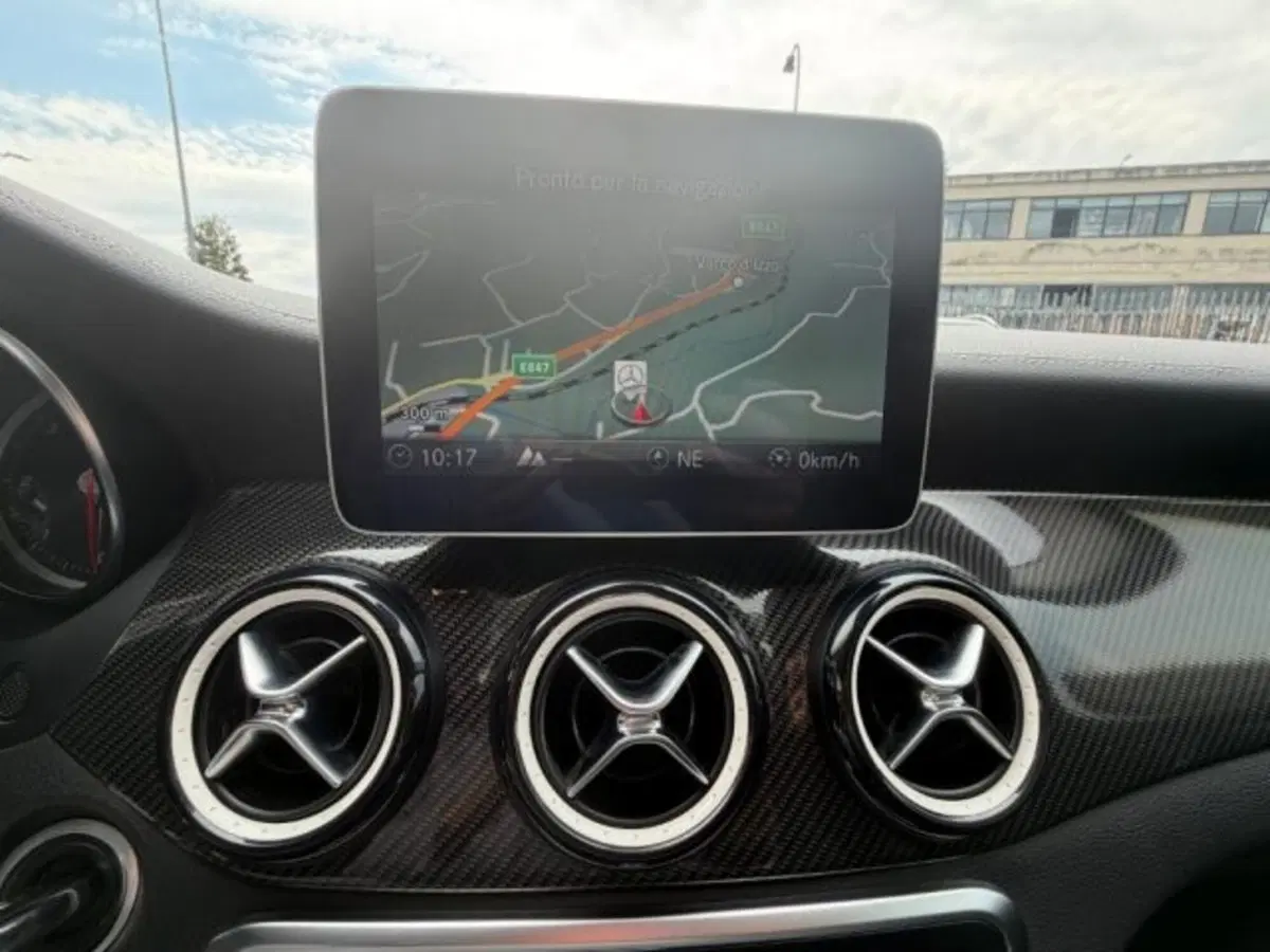 Mercedes-Benz GLA SUV usata a Potenza (13)