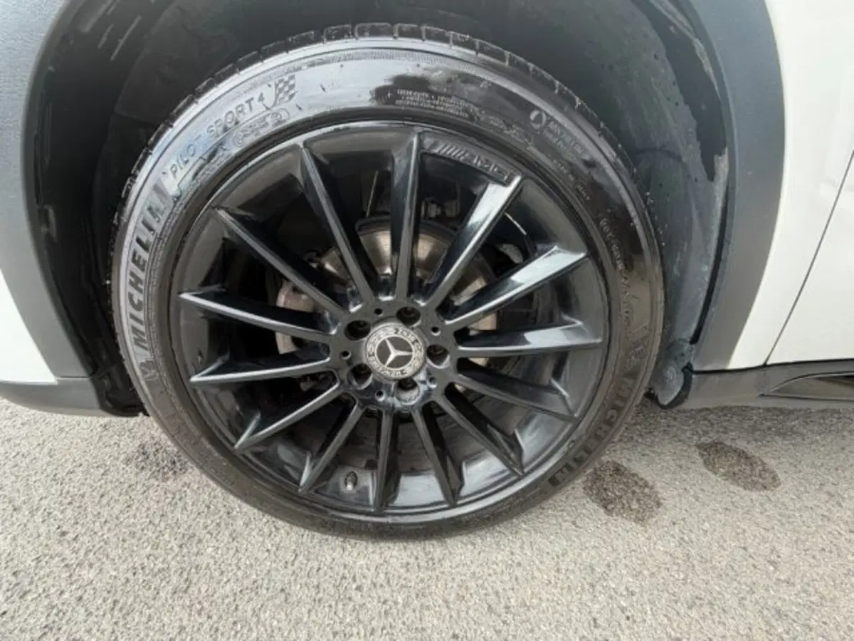 Mercedes-Benz GLA SUV usata a Potenza (6)
