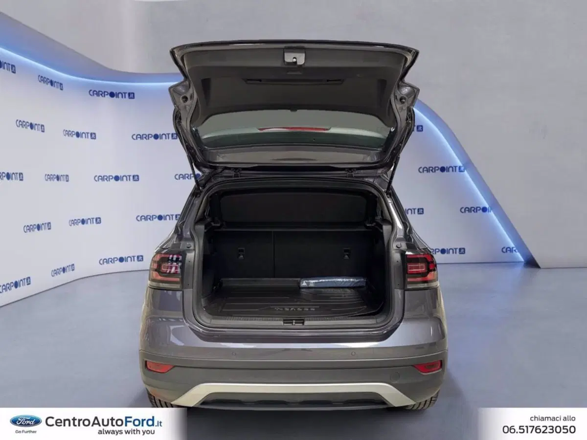 Volkswagen T-Cross usata a Roma (17)