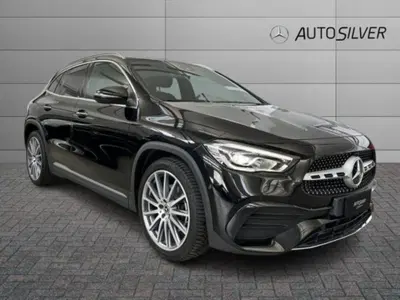 Mercedes-Benz GLA SUV 200 Automatic Premium del 2021 usata a Verona