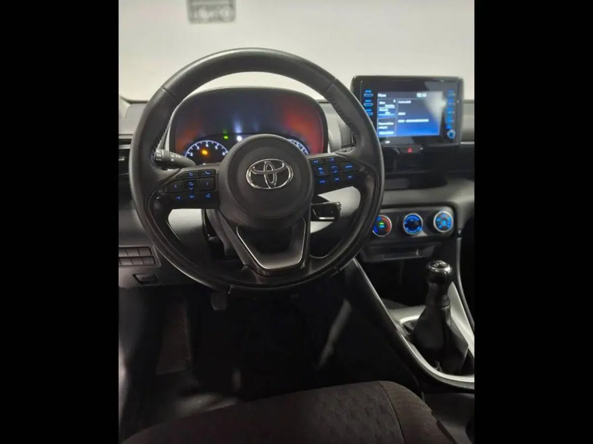 Toyota Yaris usata a Torino (11)