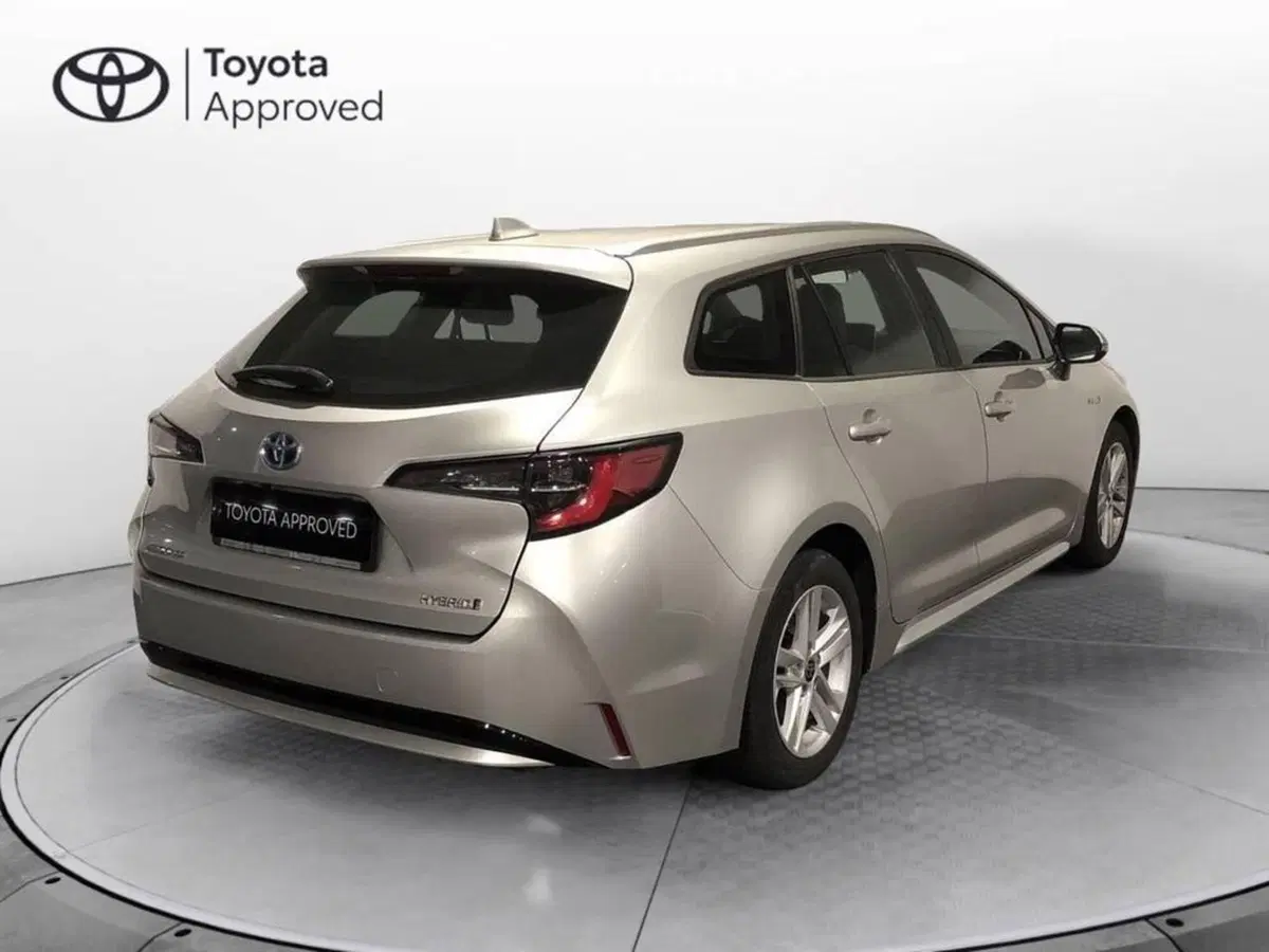 Toyota Corolla Touring Sports usata a Torino (4)