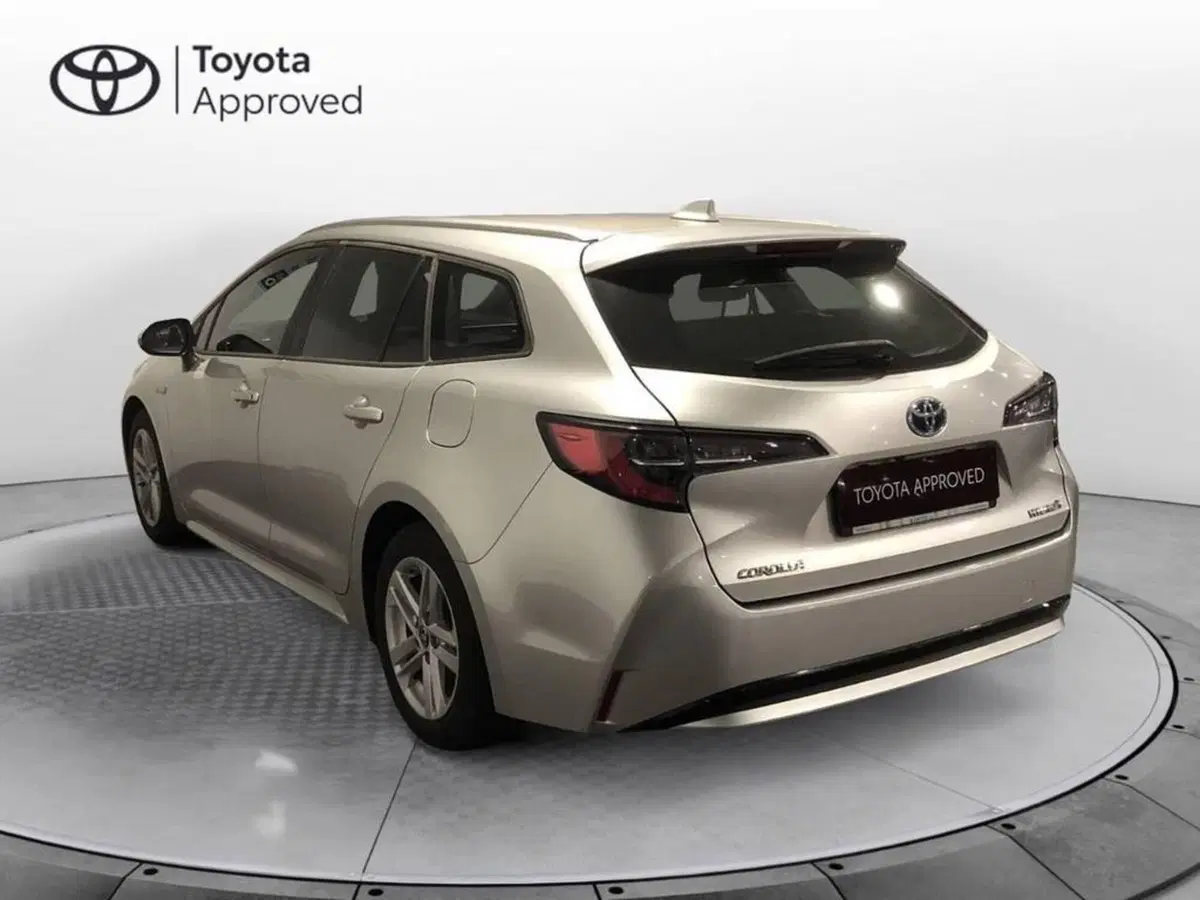 Toyota Corolla Touring Sports usata a Torino (5)