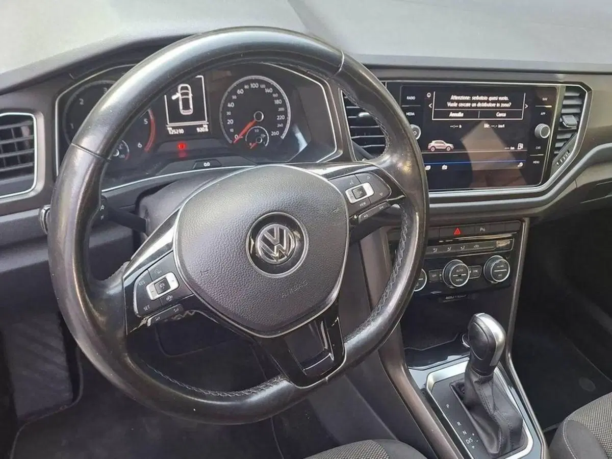 Volkswagen T-Roc usata a Torino (10)
