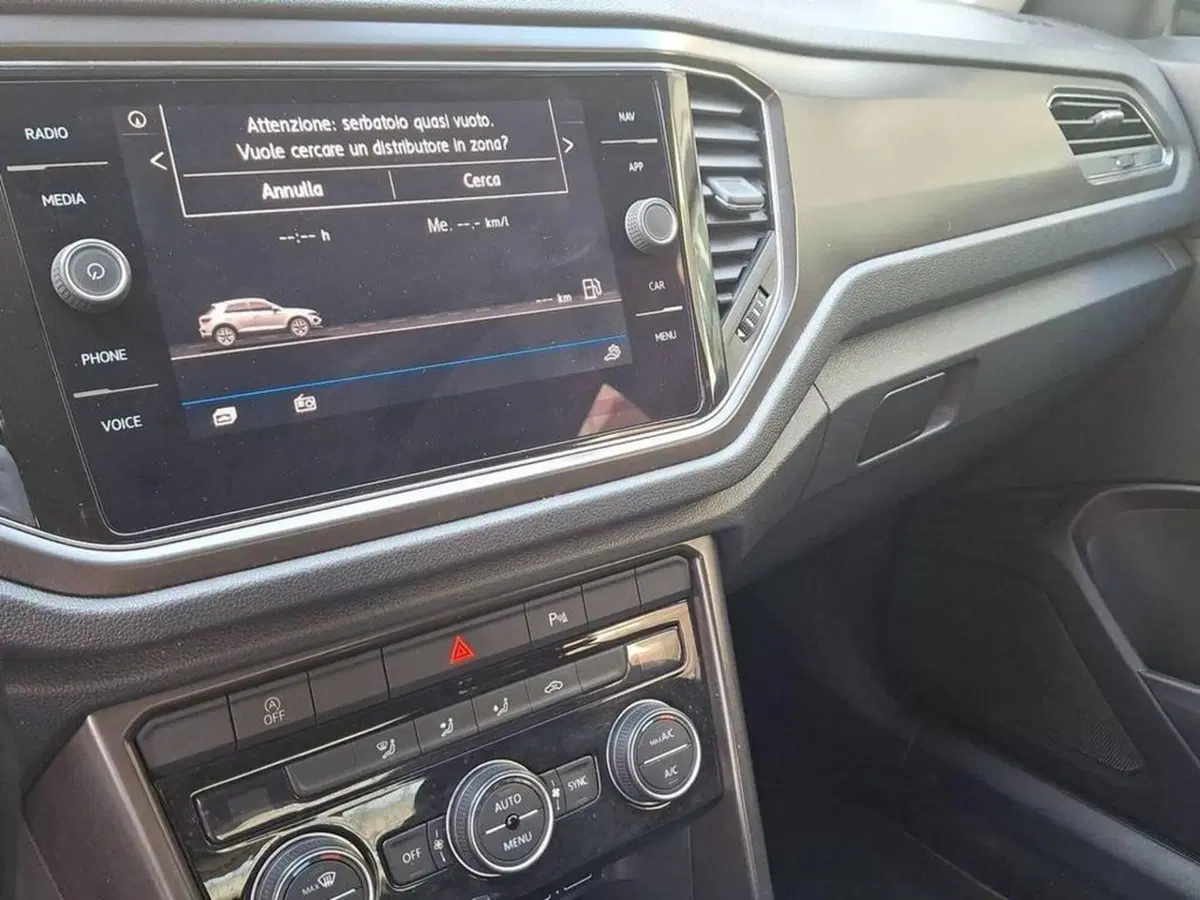 Volkswagen T-Roc usata a Torino (7)