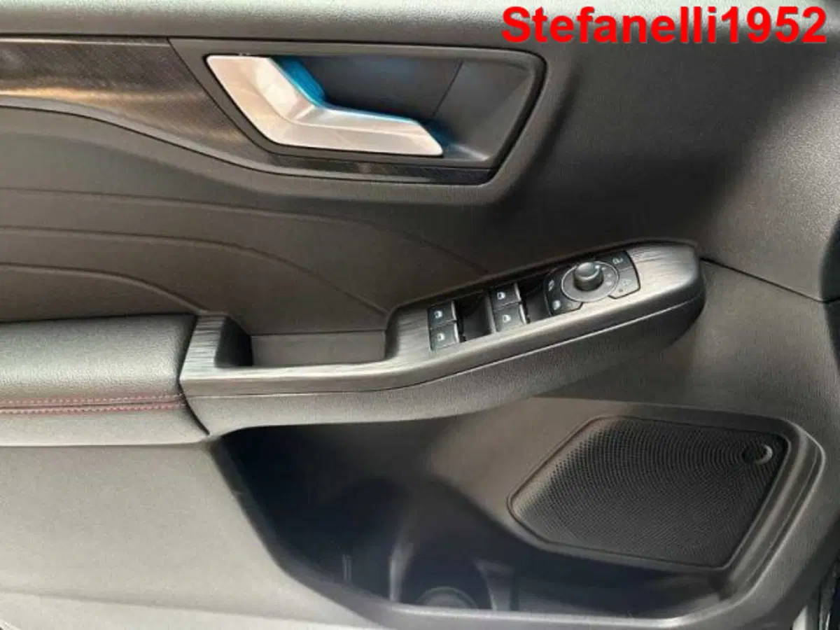 Ford Kuga usata a Bologna (10)