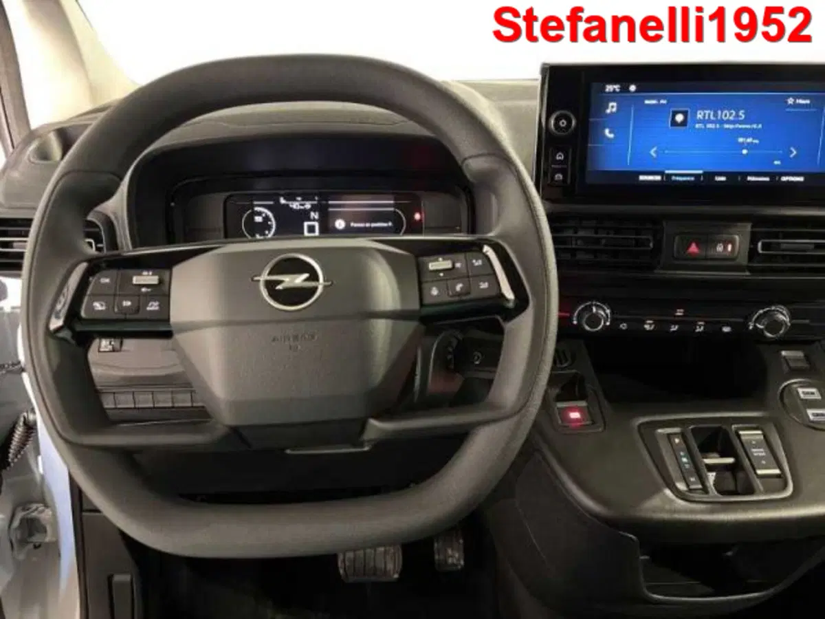 Opel Combo Furgone nuova a Bologna (14)