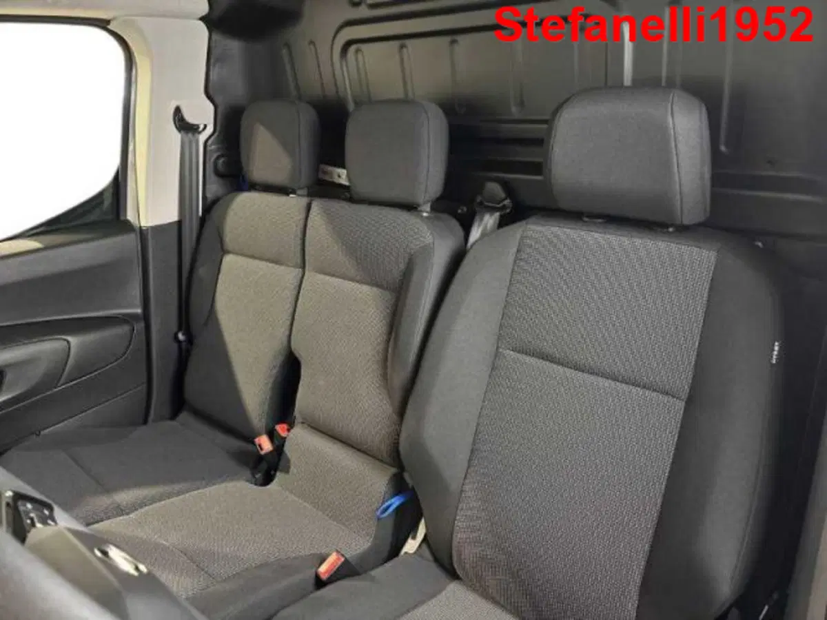 Opel Combo Furgone nuova a Bologna (9)