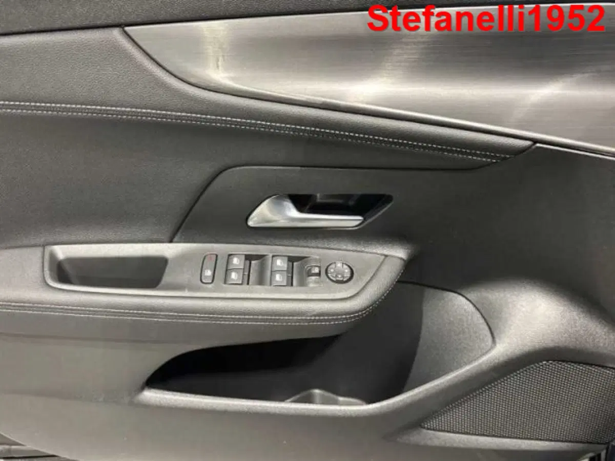 Opel Mokka nuova a Bologna (10)