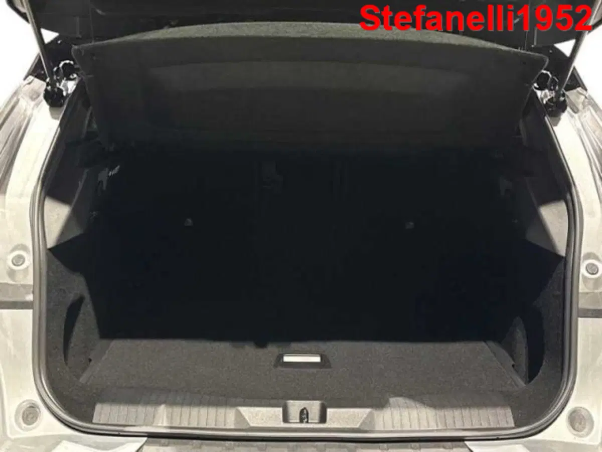 Opel Grandland nuova a Bologna (7)
