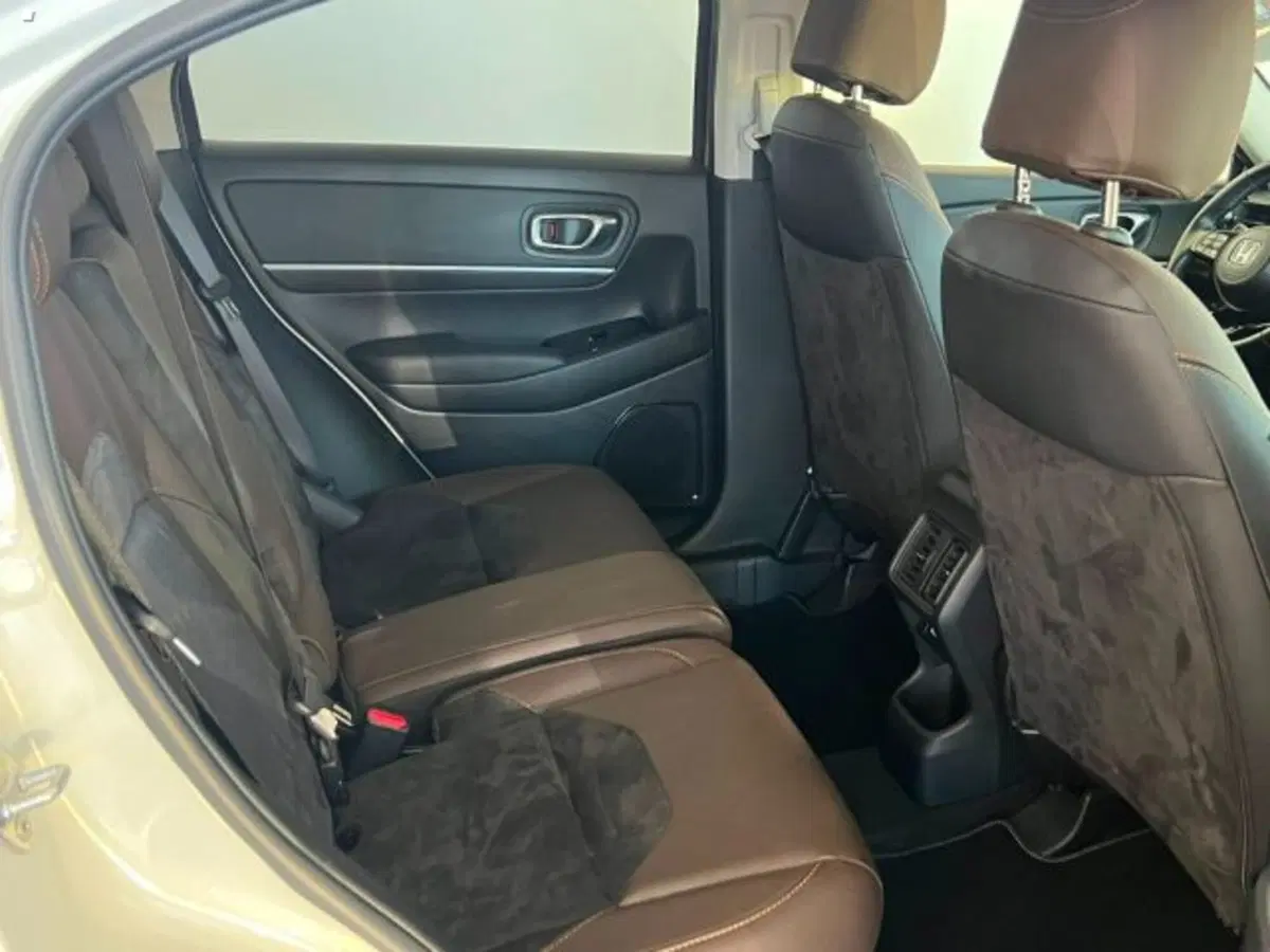 Honda HR-V usata a Lucca (8)