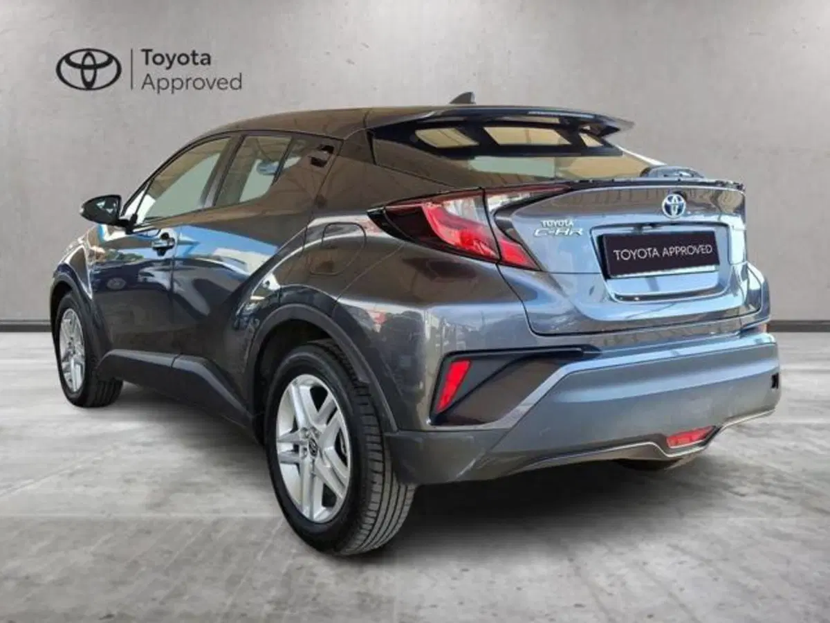 Toyota Toyota C-HR usata a Roma (5)