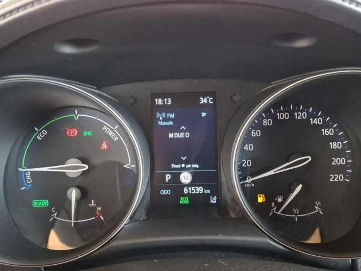 Toyota Toyota C-HR usata a Roma (9)