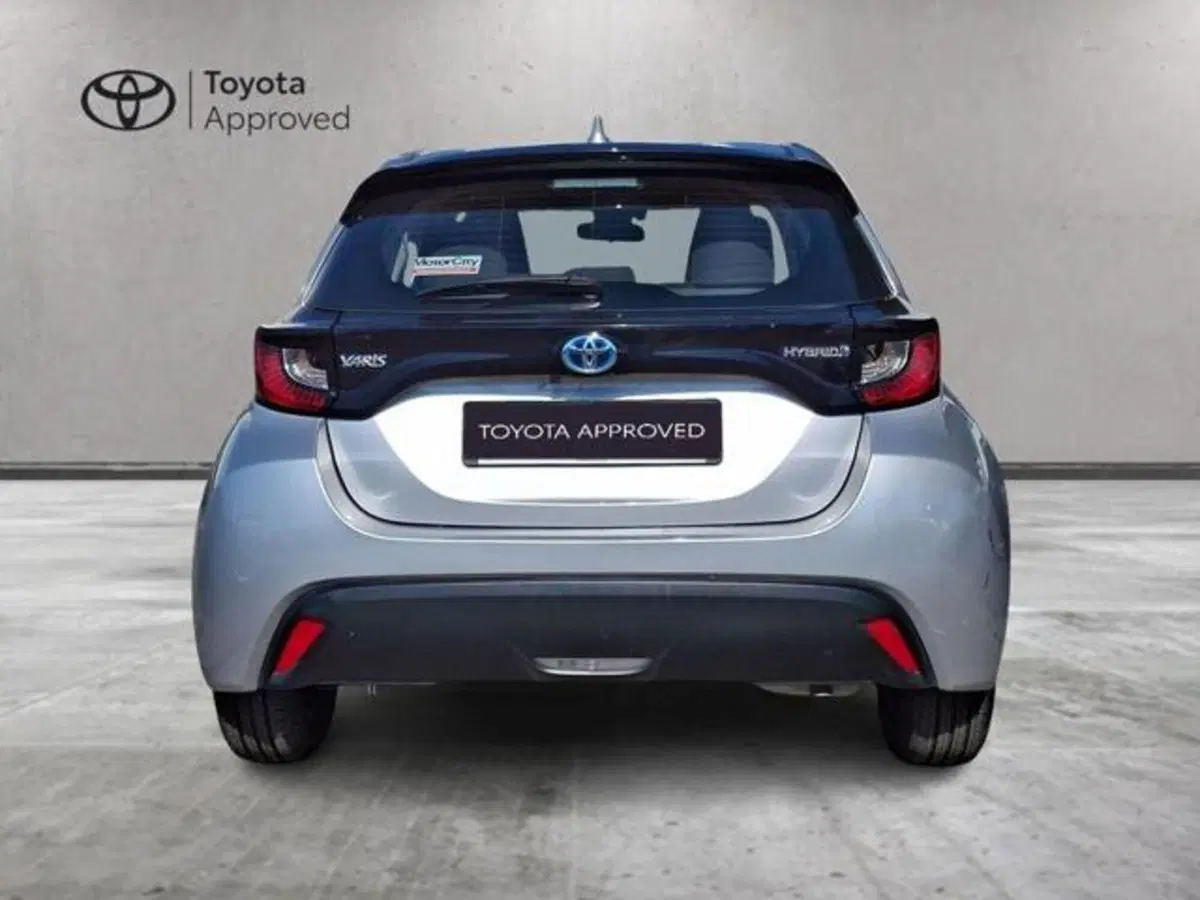Toyota Yaris Cross usata a Roma (12)