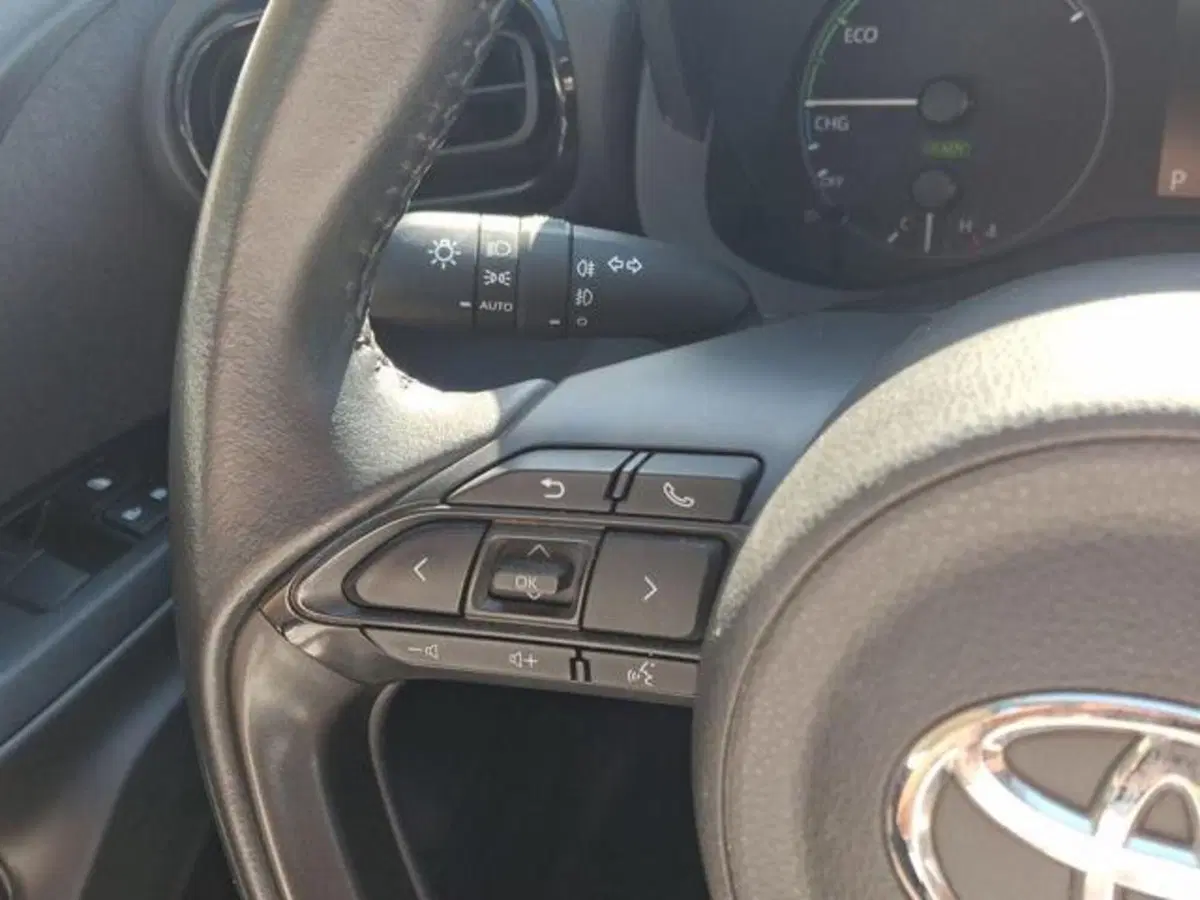 Toyota Yaris Cross usata a Roma (18)