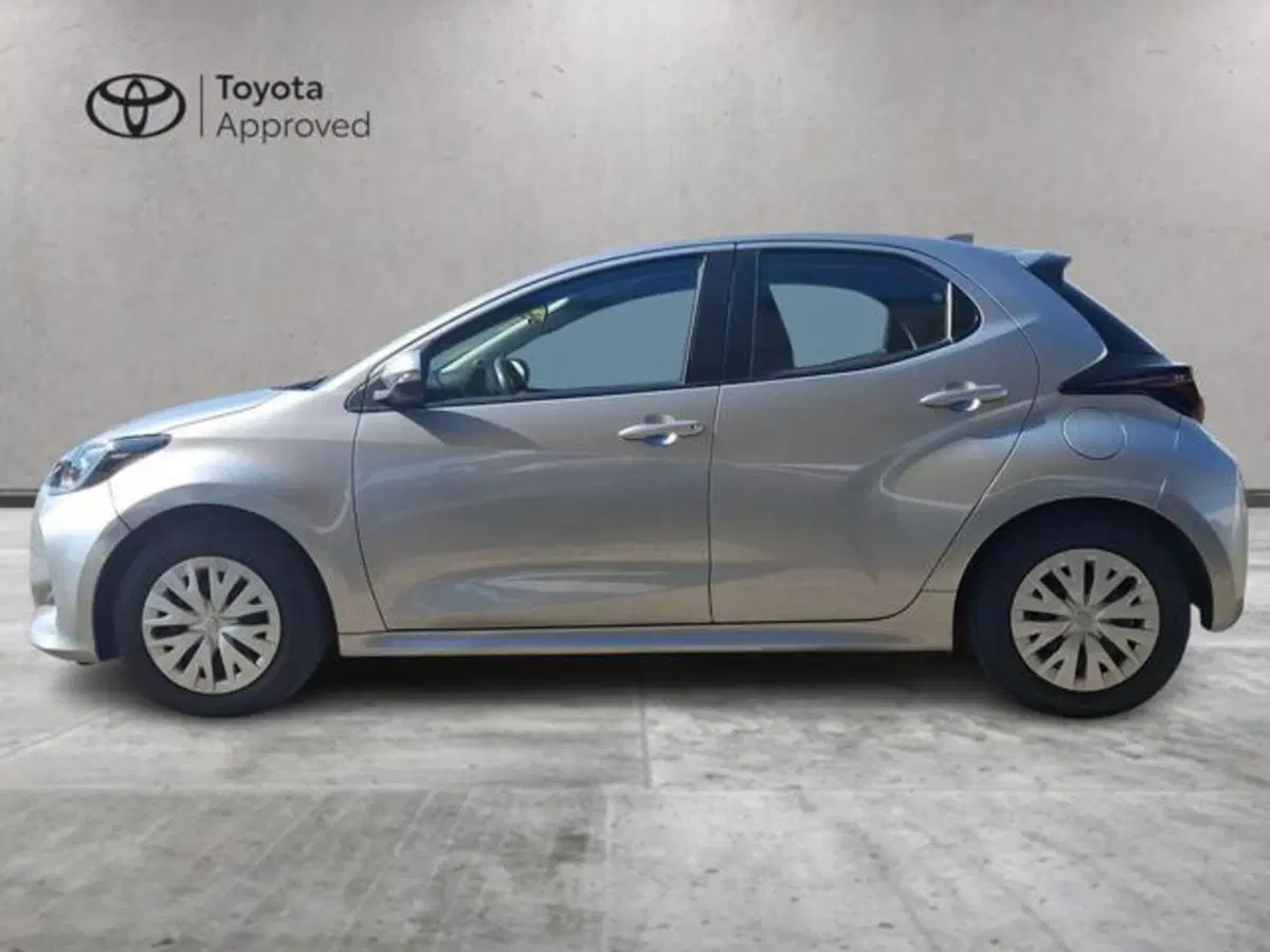 Toyota Yaris Cross usata a Roma (3)