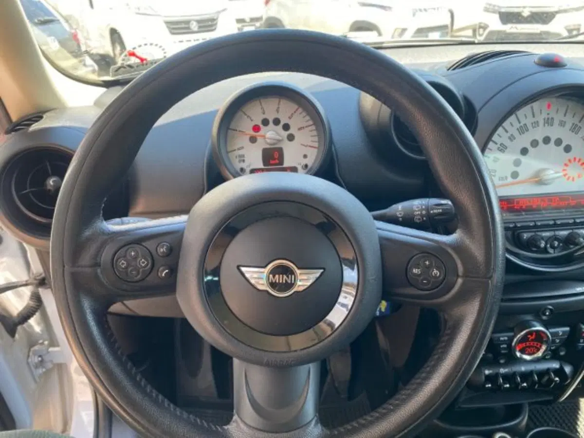 MINI Mini Countryman usata a Cuneo (10)