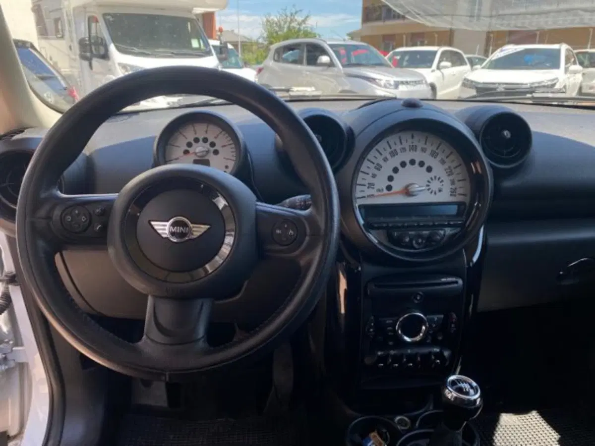 MINI Mini Countryman usata a Cuneo (14)