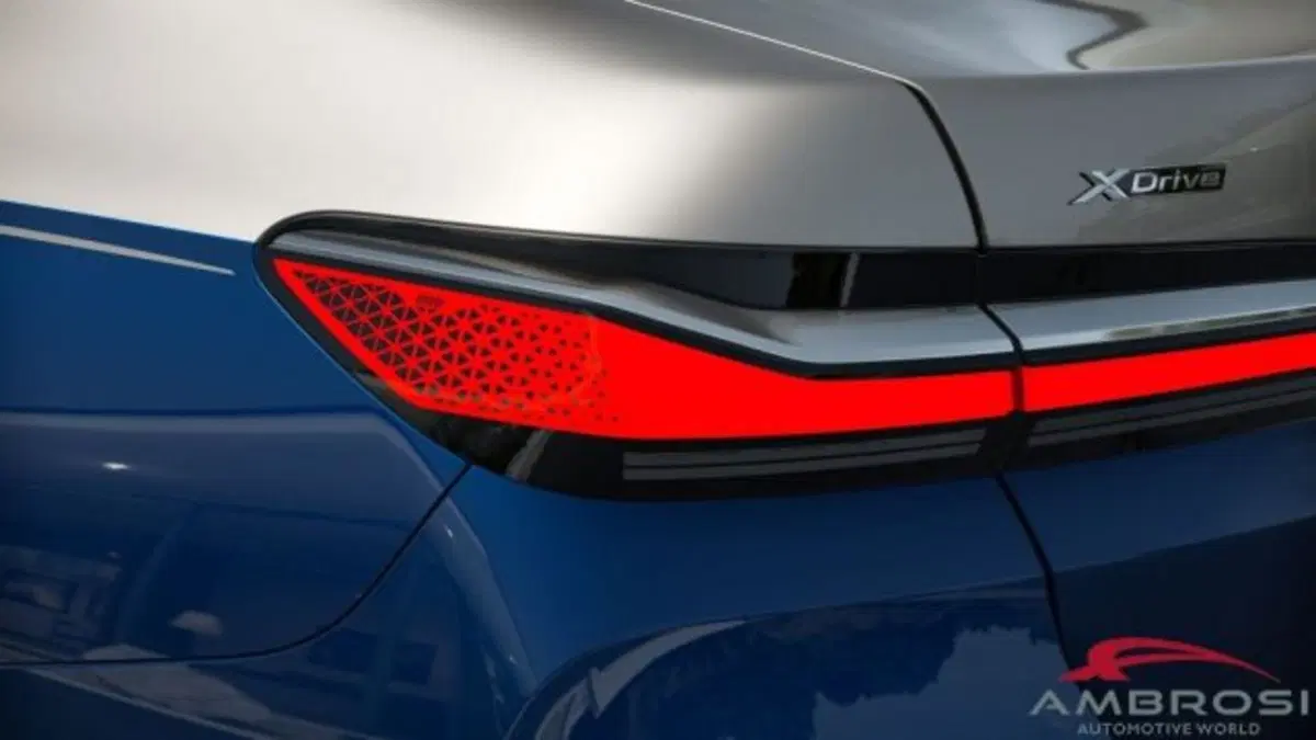 BMW Serie 7 nuova a Perugia (8)