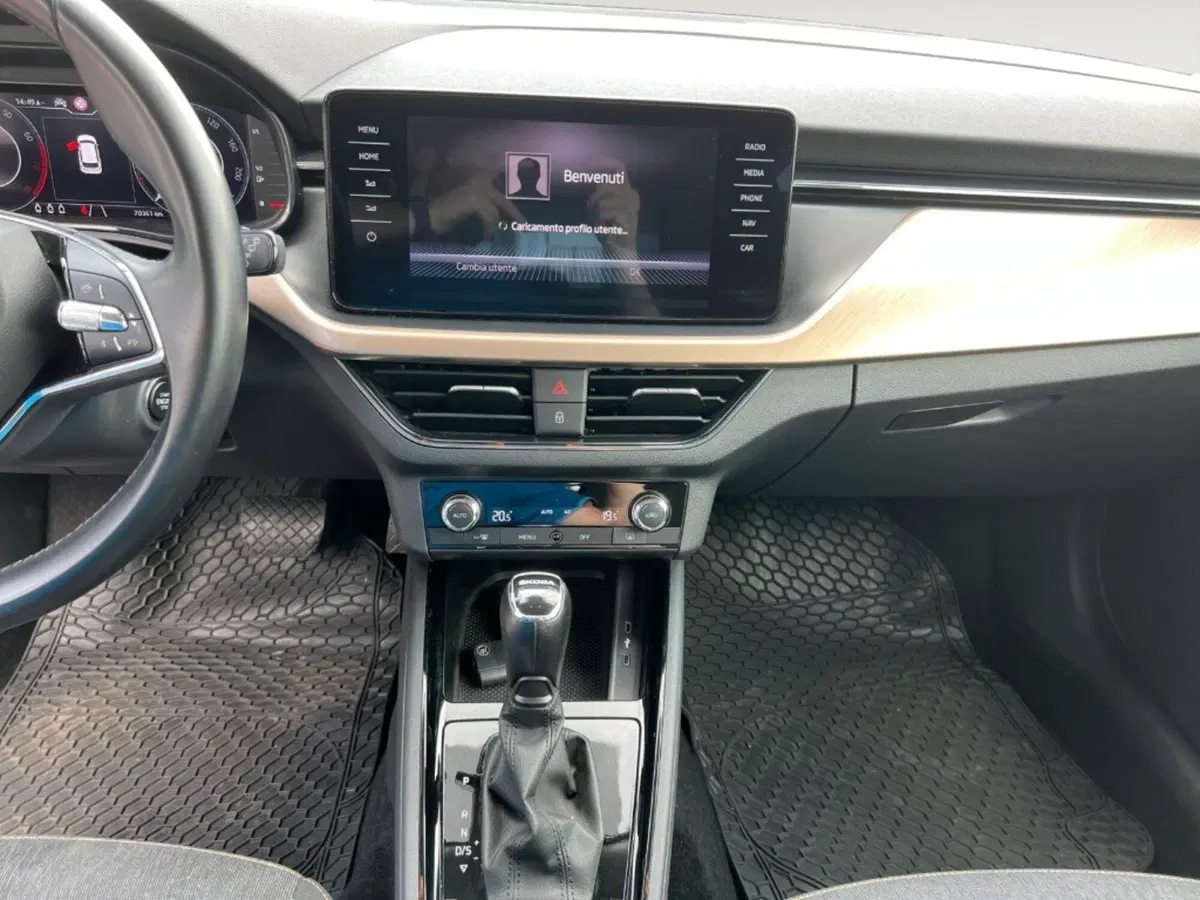 Skoda Kamiq usata a Verona (9)