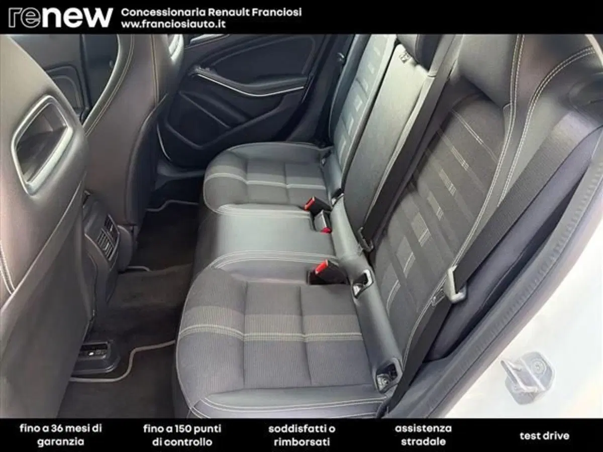 Mercedes-Benz GLA SUV usata a Modena (11)