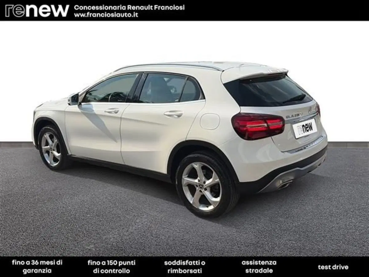 Mercedes-Benz GLA SUV usata a Modena (3)