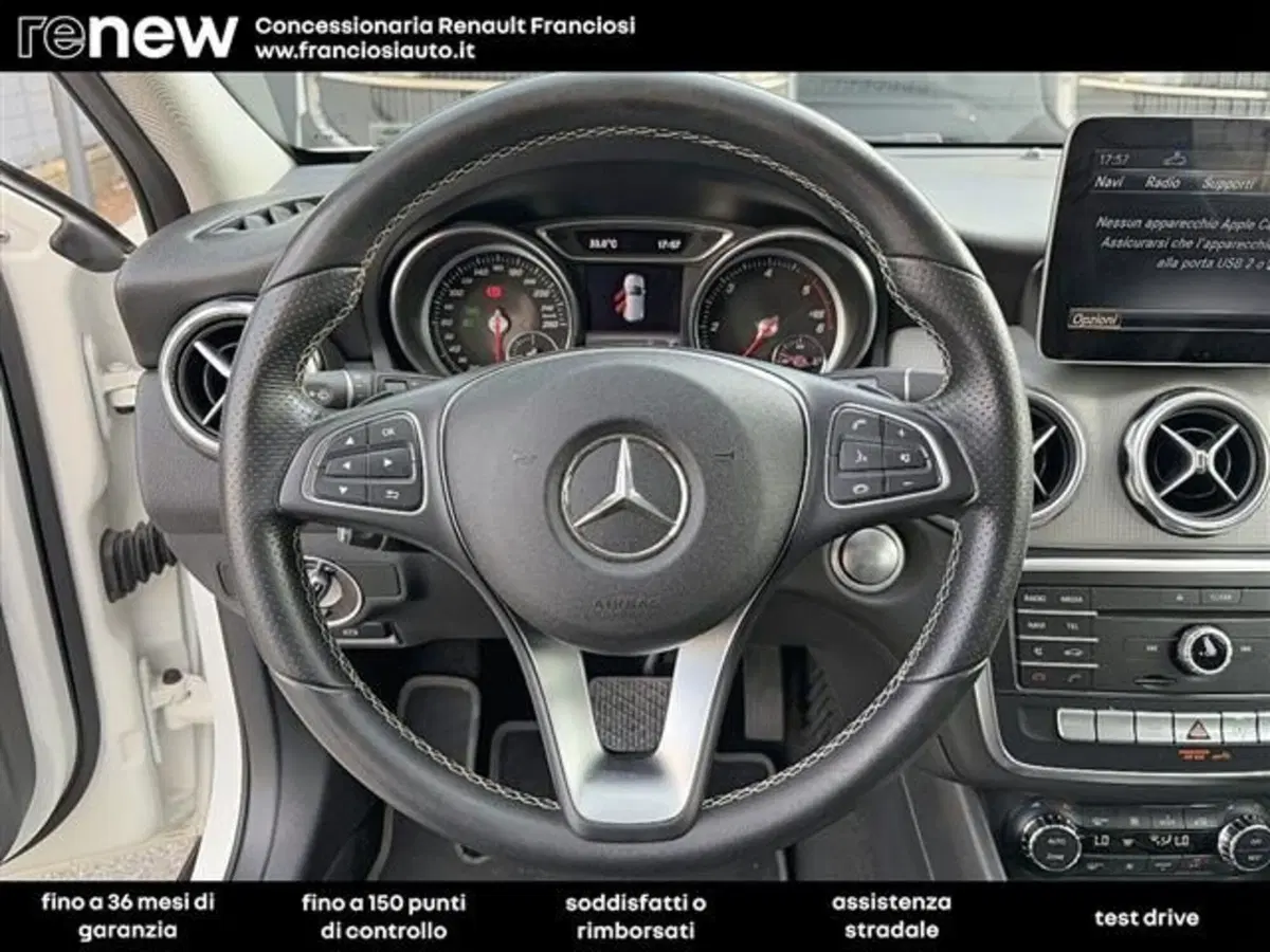 Mercedes-Benz GLA SUV usata a Modena (6)