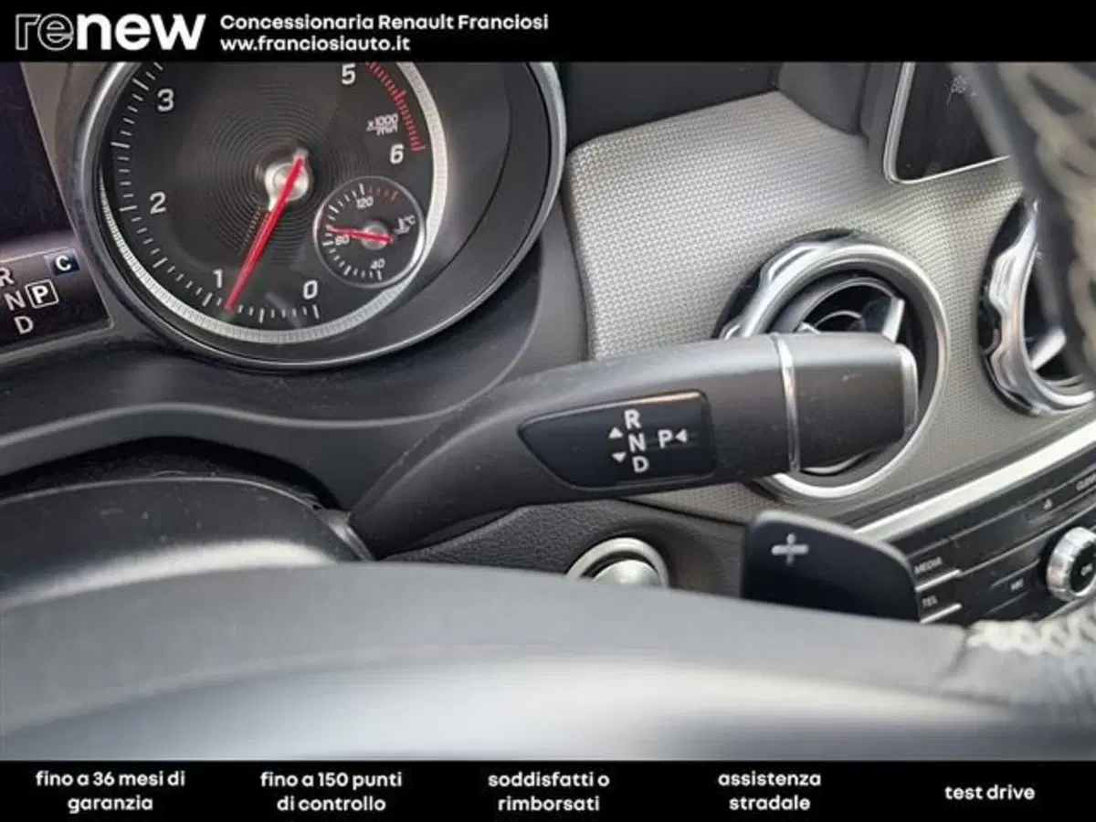Mercedes-Benz GLA SUV usata a Modena (7)