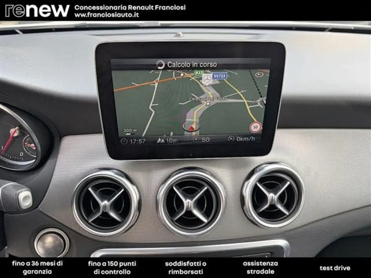 Mercedes-Benz GLA SUV usata a Modena (8)