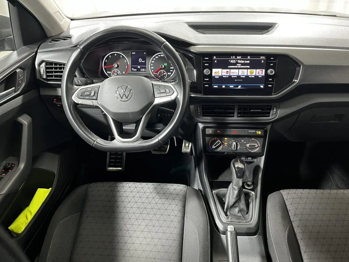Volkswagen T-Cross usata a Sondrio (13)
