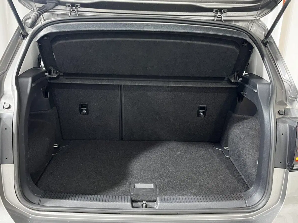 Volkswagen T-Cross usata a Sondrio (15)