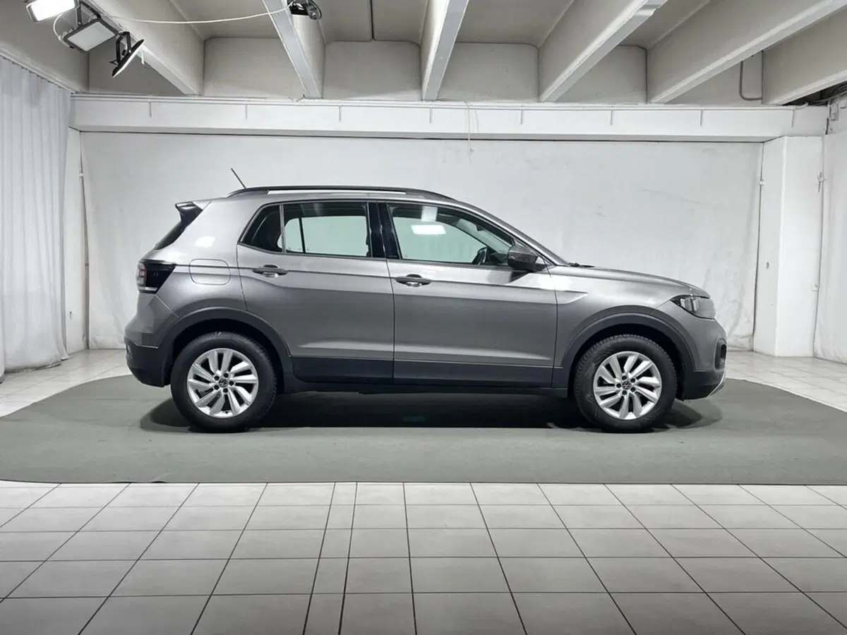 Volkswagen T-Cross usata a Sondrio (6)