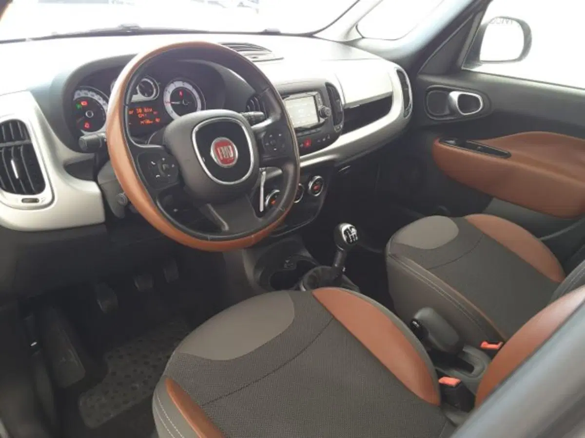 Fiat 500L usata a Firenze (6)