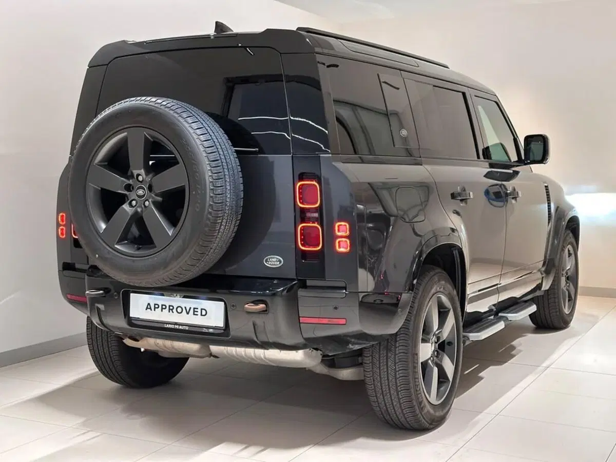 Land Rover Defender usata a Varese (2)