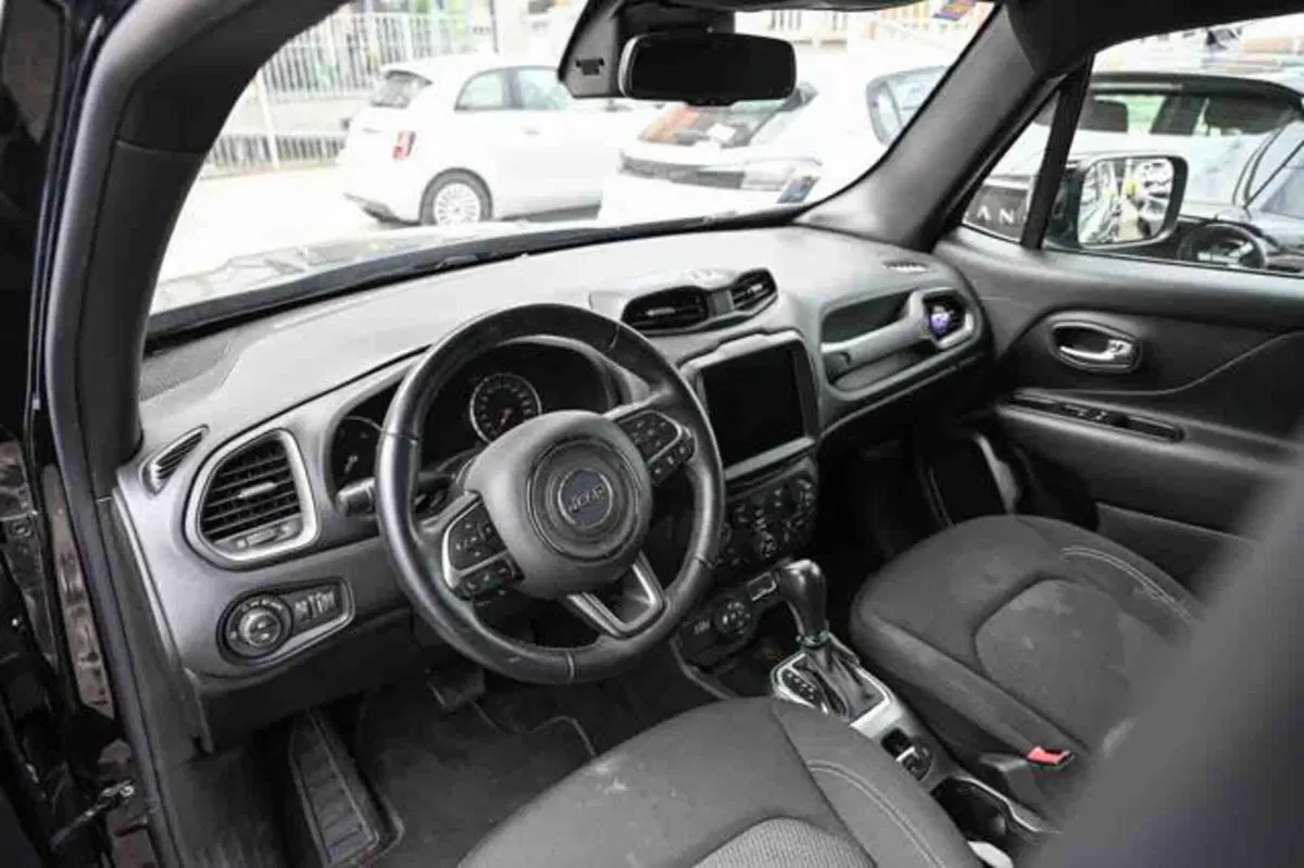 Jeep Renegade usata a Torino (8)